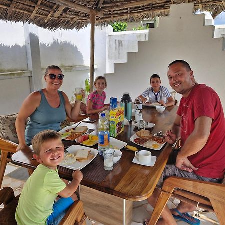 64 Zenj House Luxury Airport B&B Mbweni 外观 照片