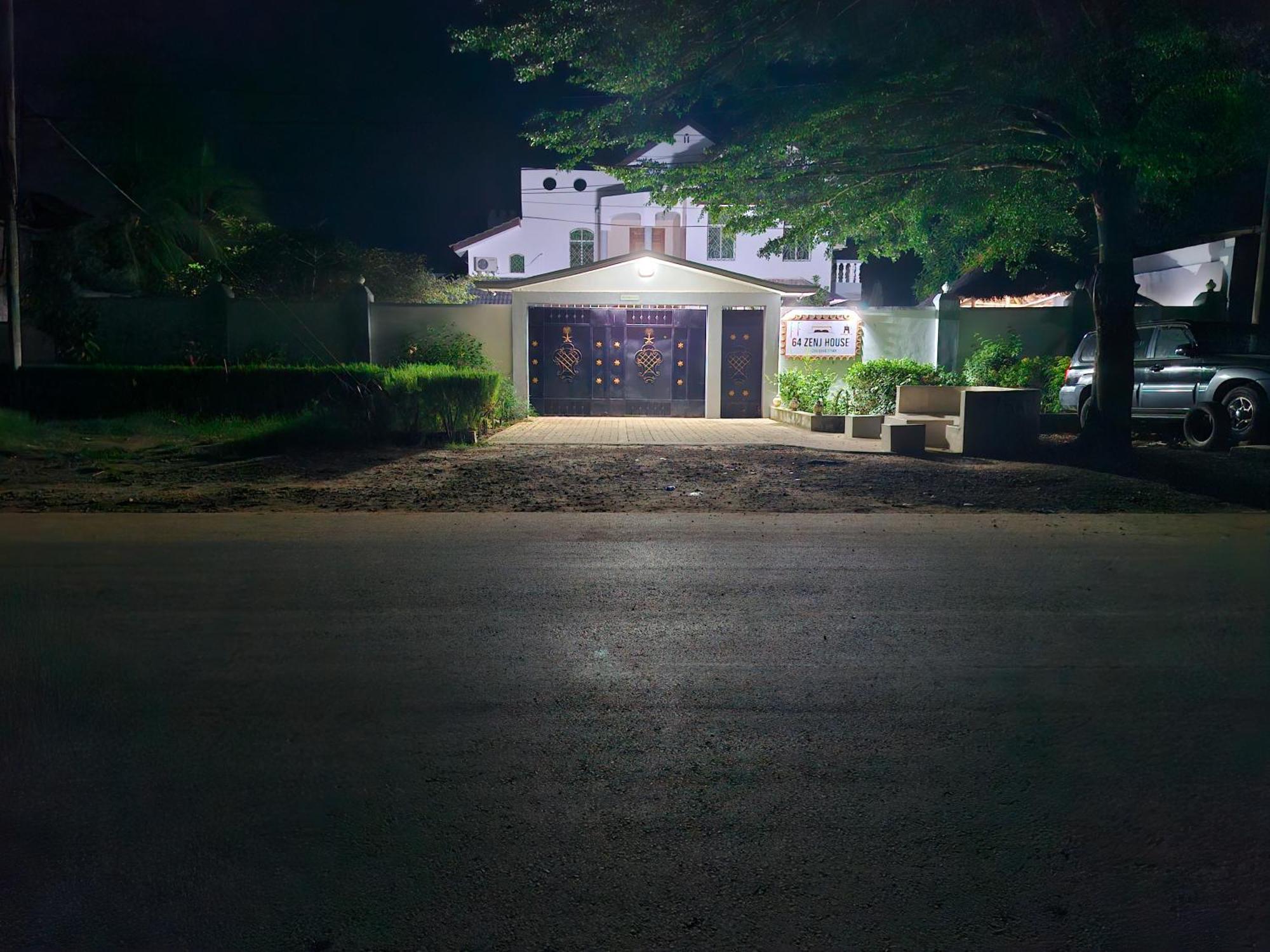 64 Zenj House Luxury Airport B&B Mbweni 外观 照片