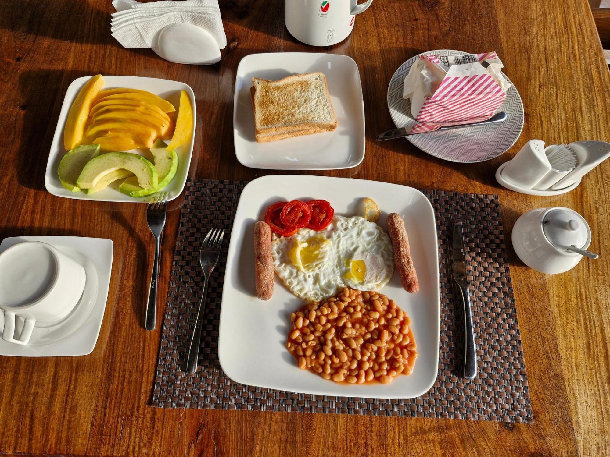 64 Zenj House Luxury Airport B&B Mbweni 外观 照片